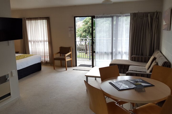 Room 14 of 95