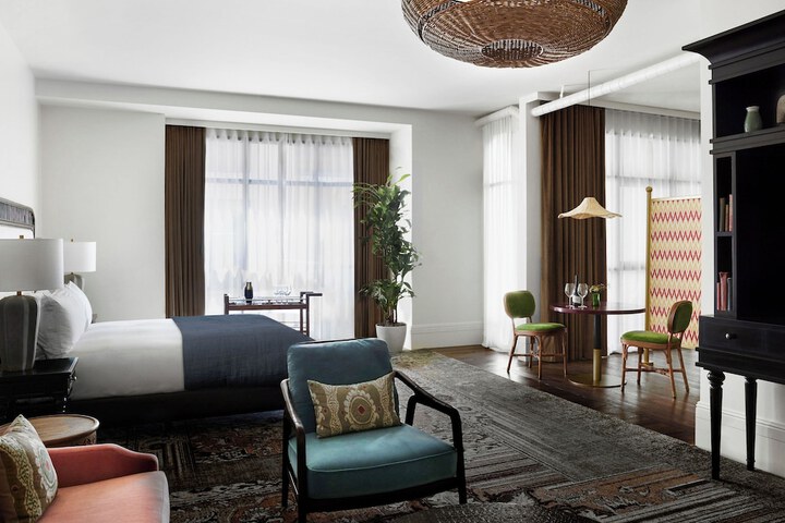 Room 20 of 95