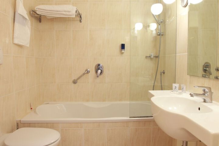 Bath Interior