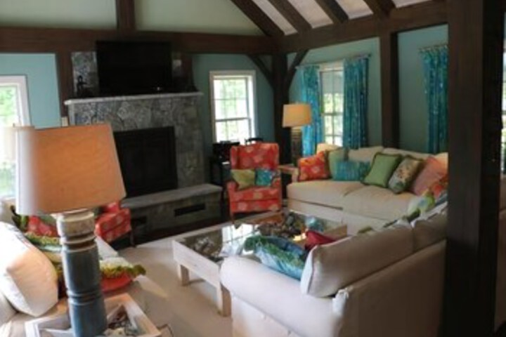 Room 14 of 37