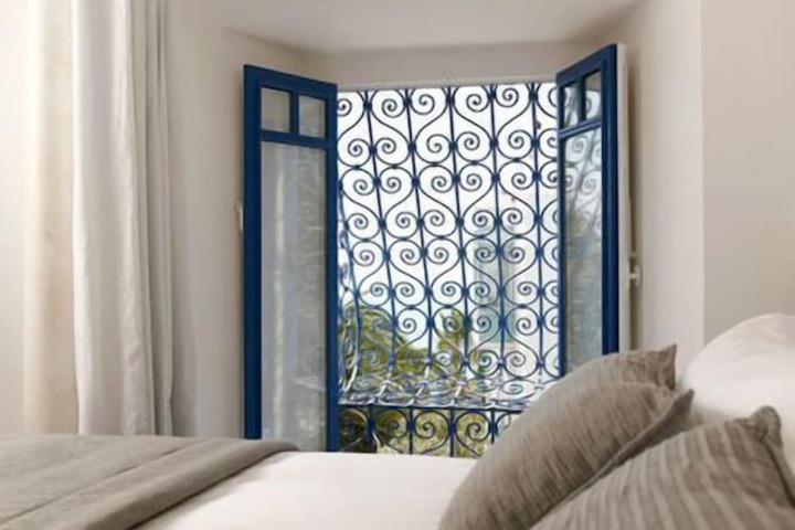 Room 25 of 65