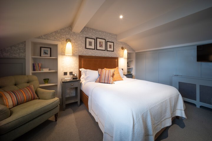 Room 14 of 42