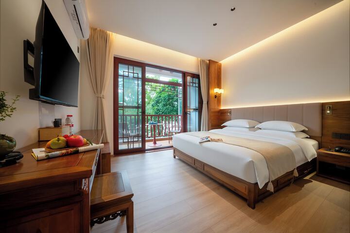 Room 17 of 89