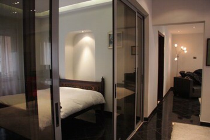 Room 14 of 20