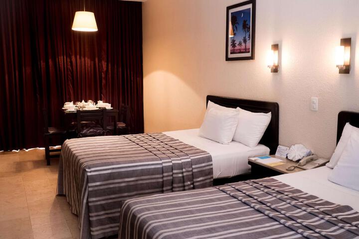 Room 44 of 93
