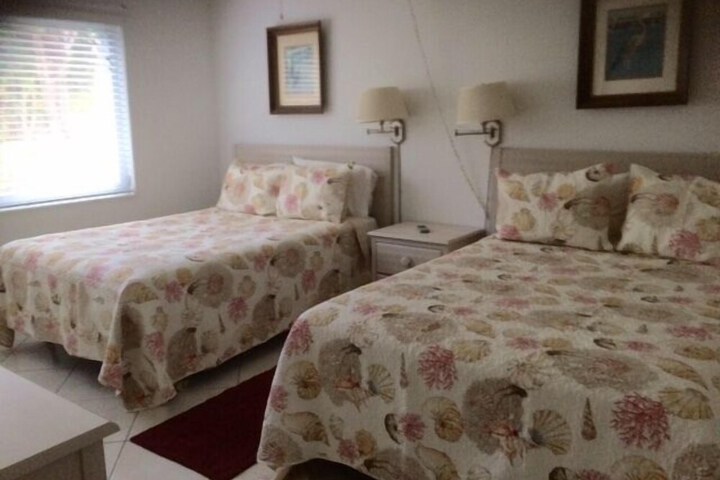 Room 14 of 164