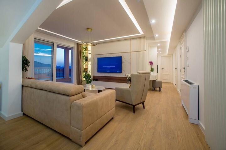 Room 40 of 70