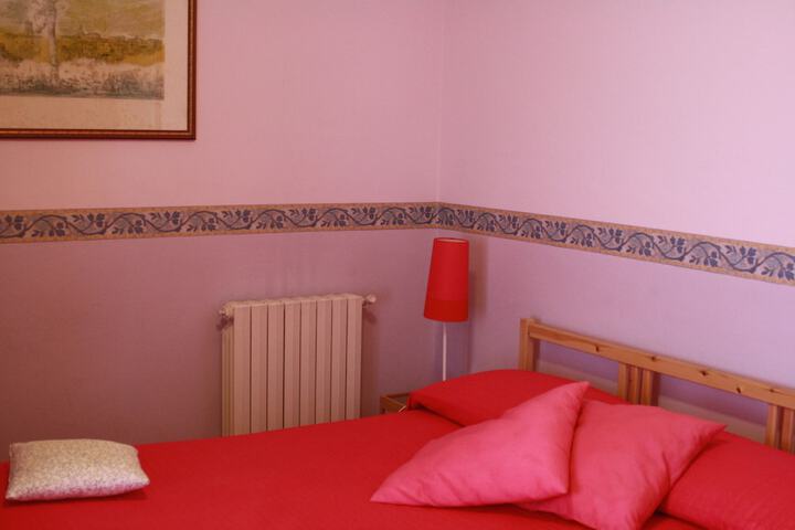Room 3 of 35