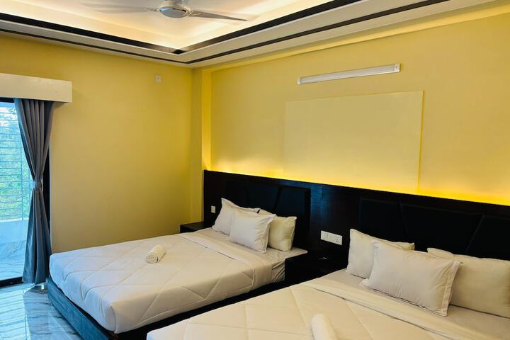 Room 58 of 82