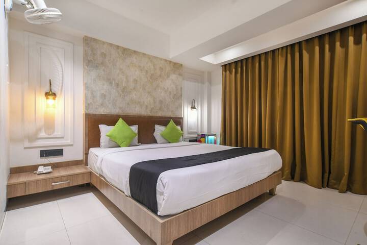 Room 20 of 29