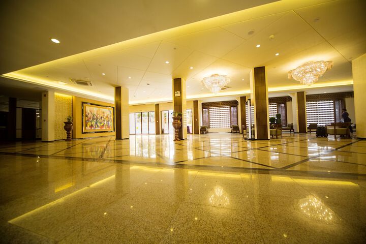 Hotel Interior 4 of 30