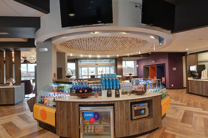 Snack bar