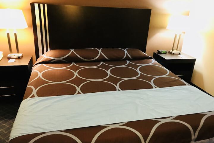 Room 44 of 65