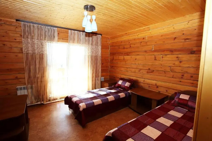 Room 3 of 17