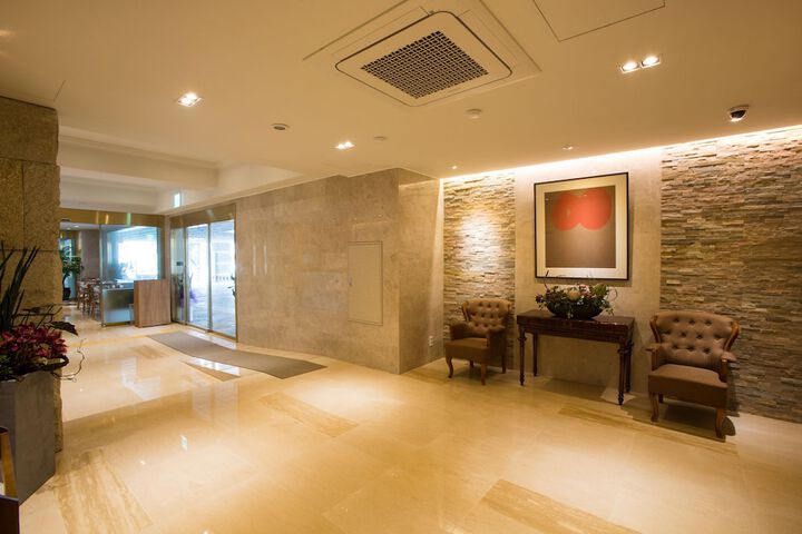 Hotel Interior 4 of 145
