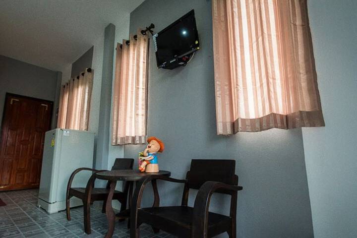 Room 16 of 63