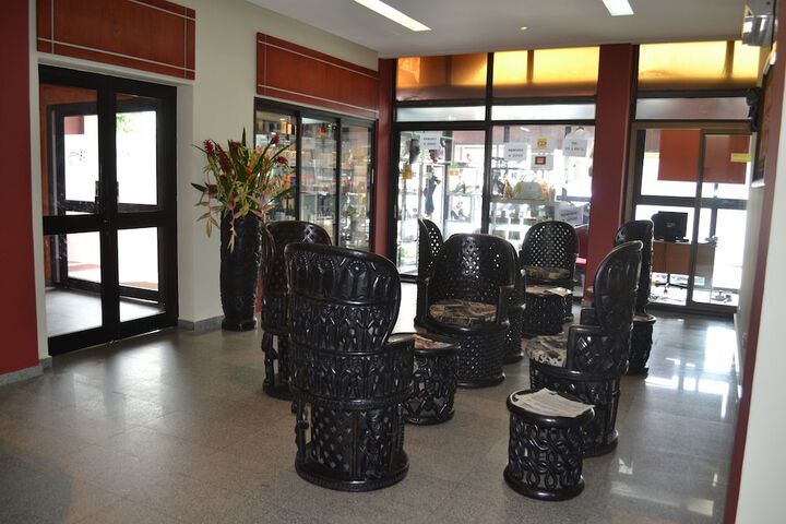 Hotel Lobby