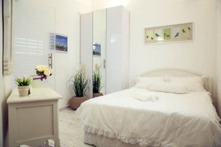 Room 41 of 120