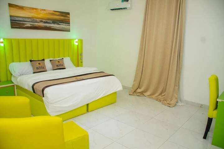 Maia Hotel & Suites