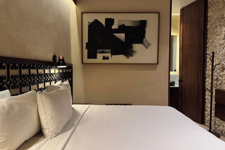 Room 88 of 160