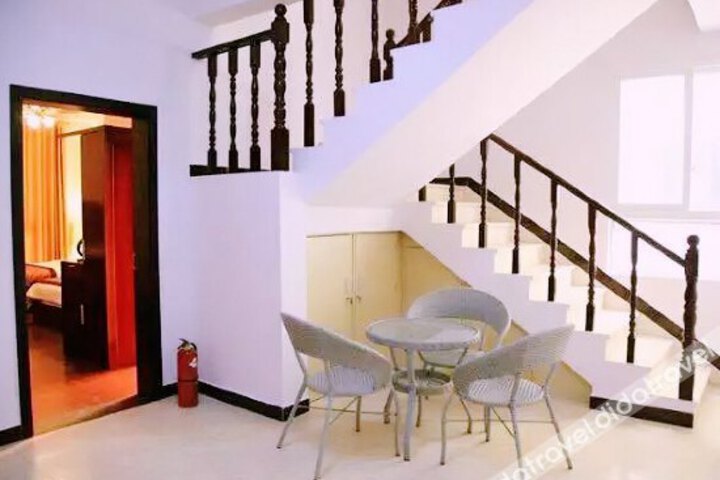Yuanlin Hotel