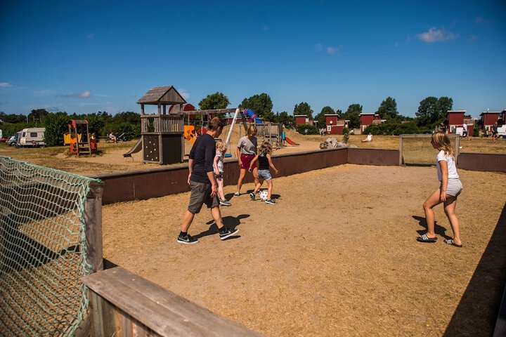 Childrens Activities 66 of 73