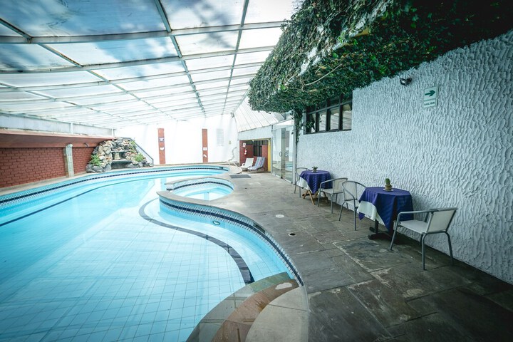 Pool 43 of 64