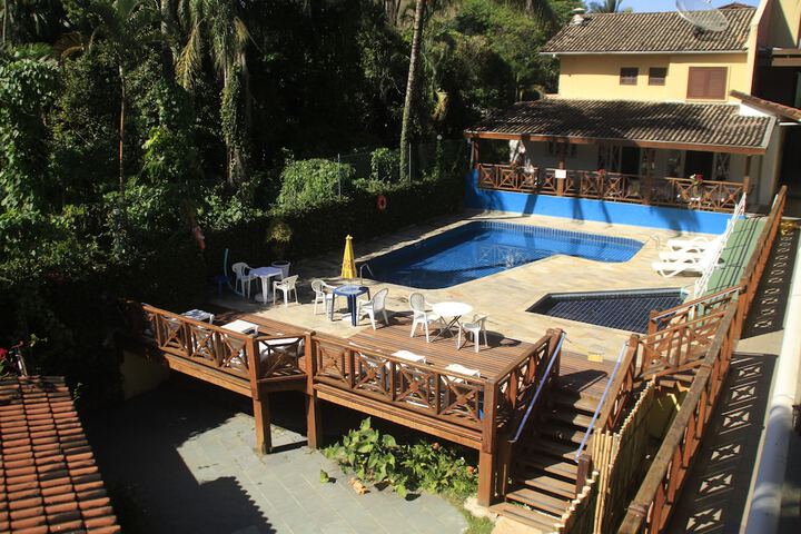Hotel Pool
