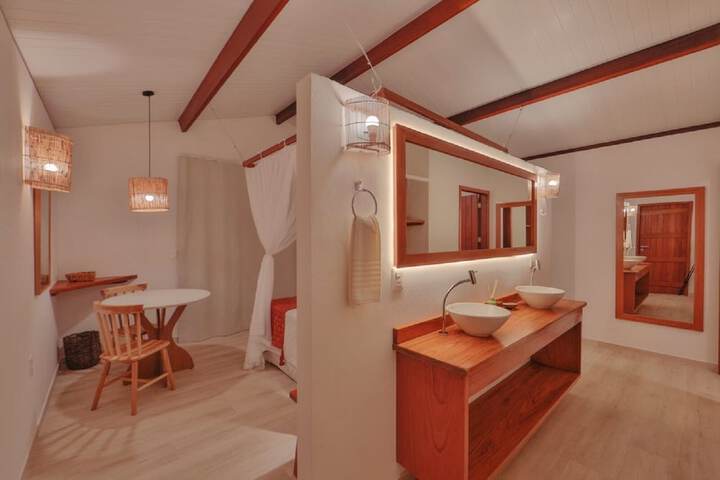 Room 213 of 274
