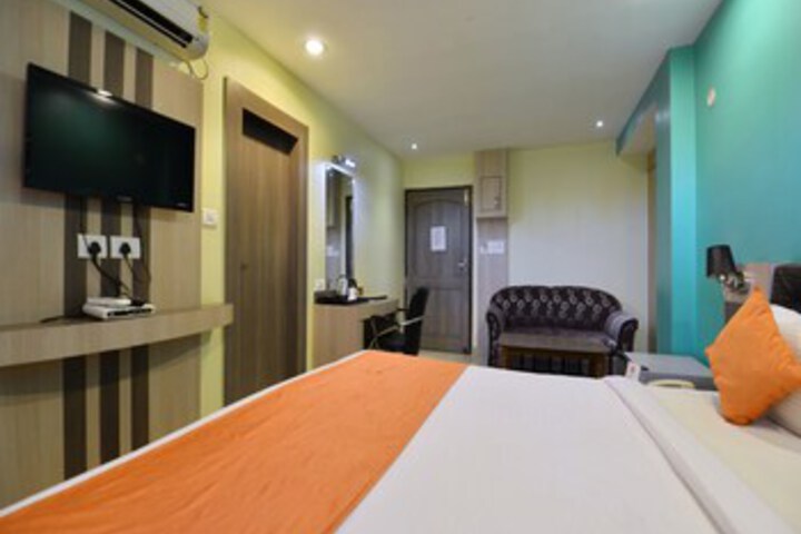 Room 19 of 19