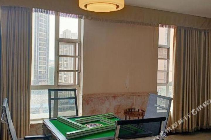 Foshan Songlan Business Hotel (Shunde Junan)