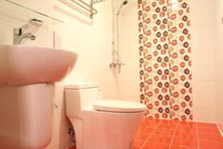 Room 3 of 29