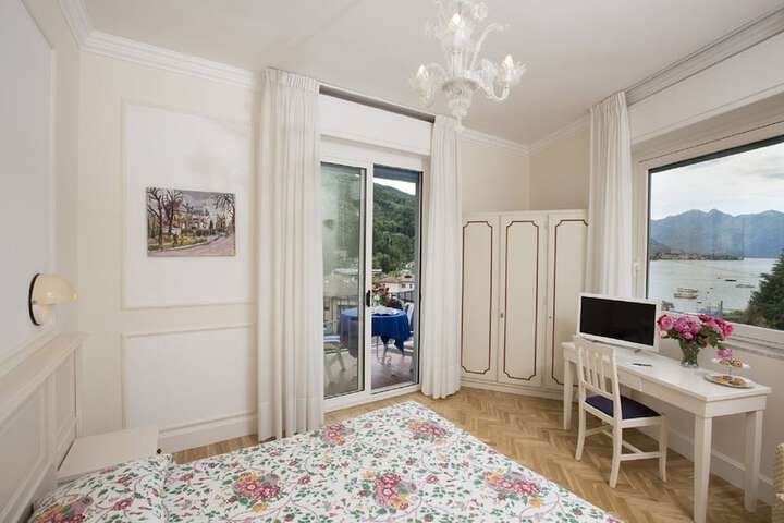 Room 8 of 45