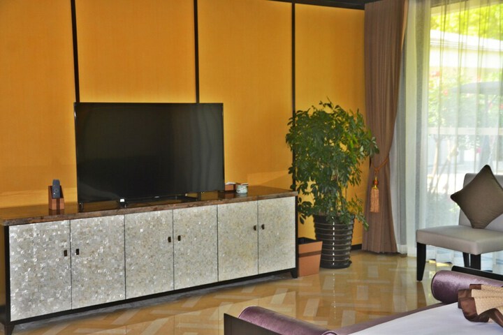Room 22 of 59