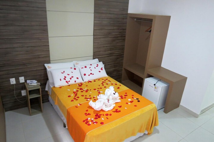Room 17 of 42