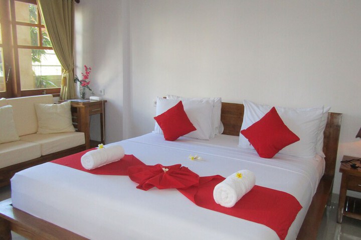 Room 10 of 42