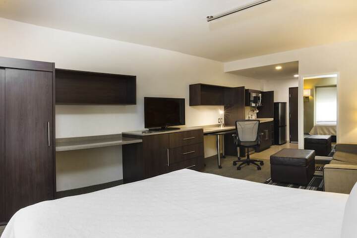 Room 10 of 55