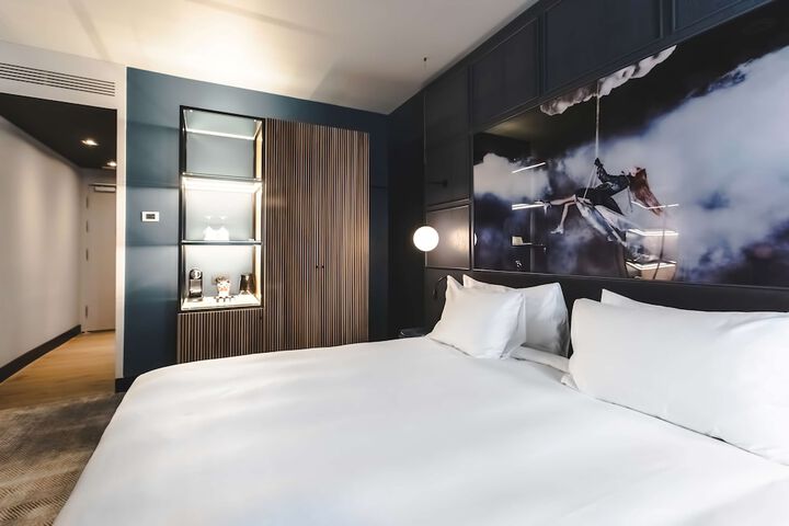Room 12 of 81