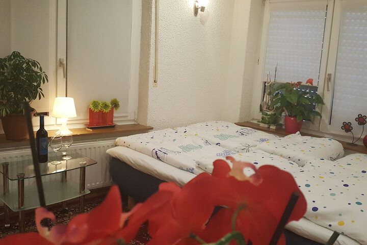 Room 4 of 14