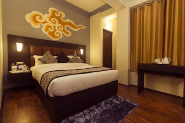 Room 37 of 51