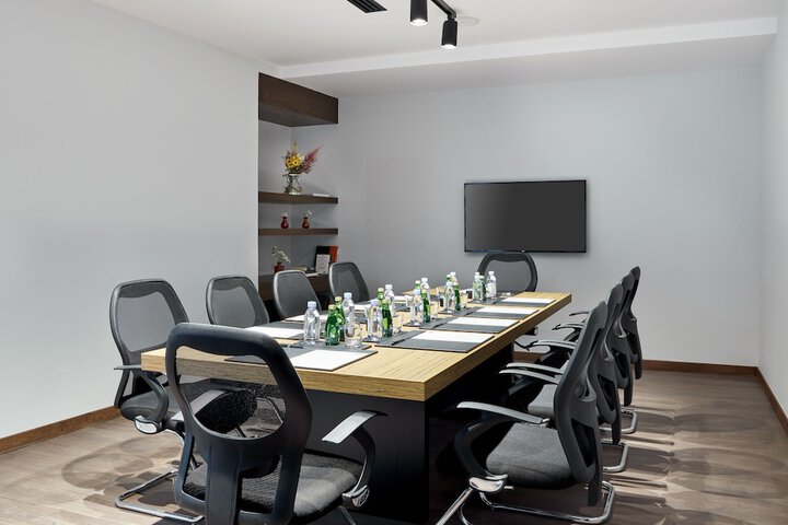 Meeting 44 of 48
