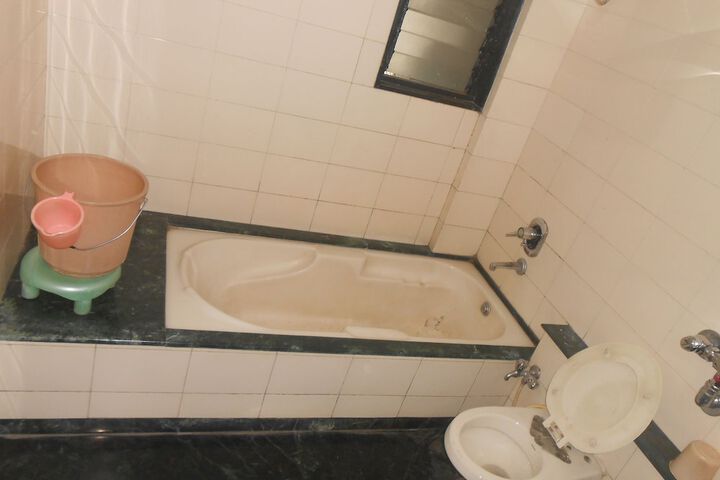 Bath Interior