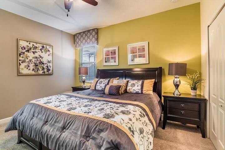 Room 5 of 29