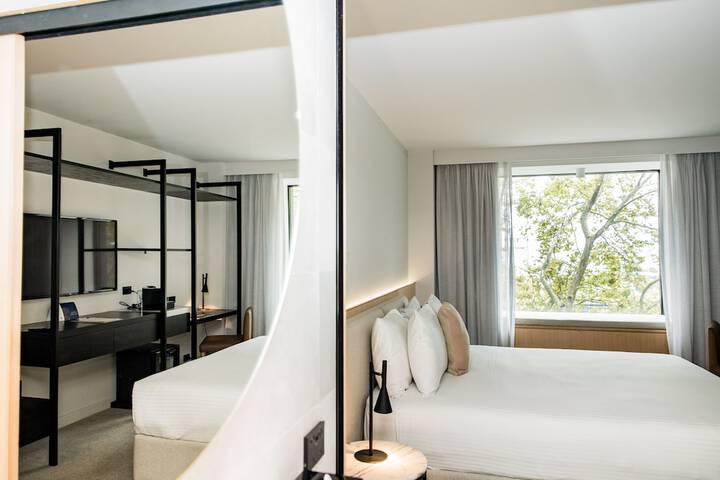 Room 19 of 45