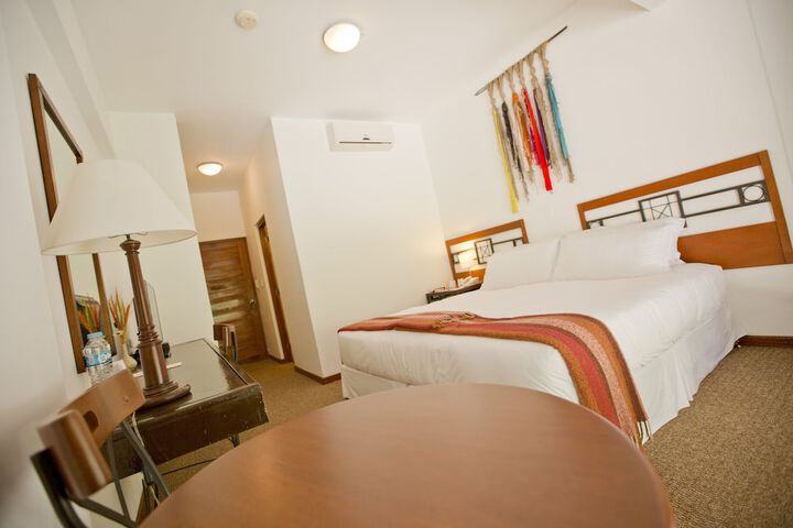 Room 26 of 79