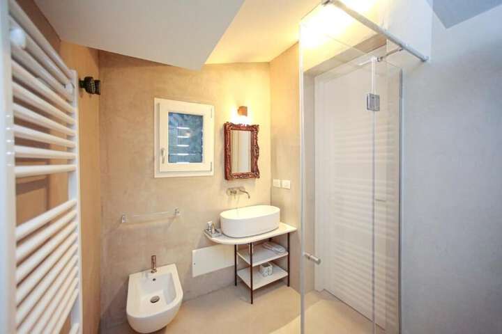 Room 55 of 114