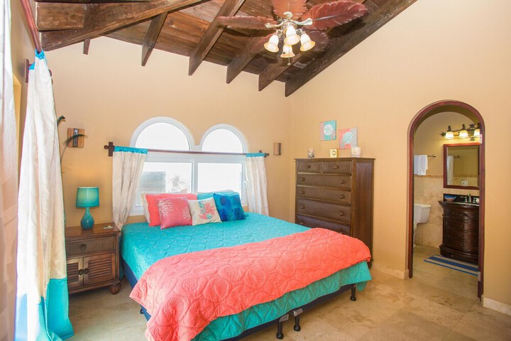 Room 8 of 39