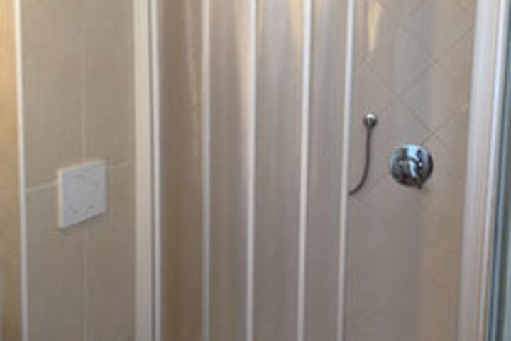 Room 3 of 20