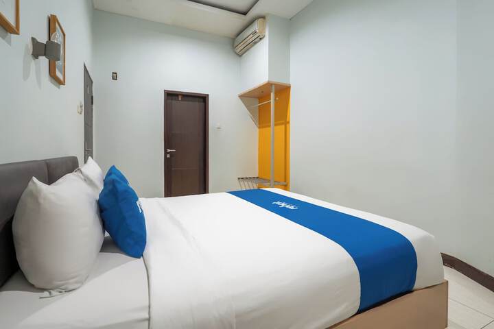 Room 19 of 40