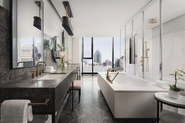 Bathroom shower